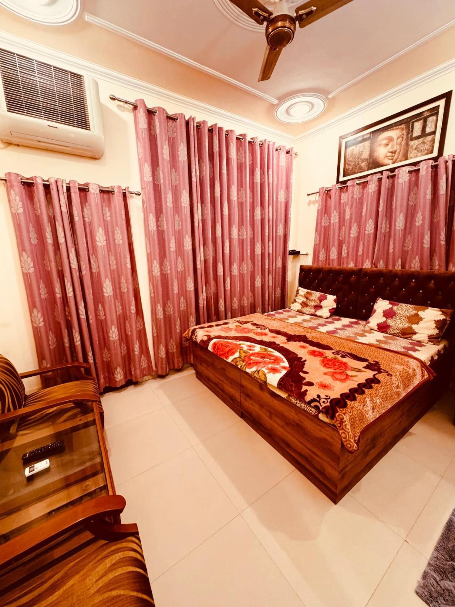 Qube House Bnb Rishikesh Exterior photo